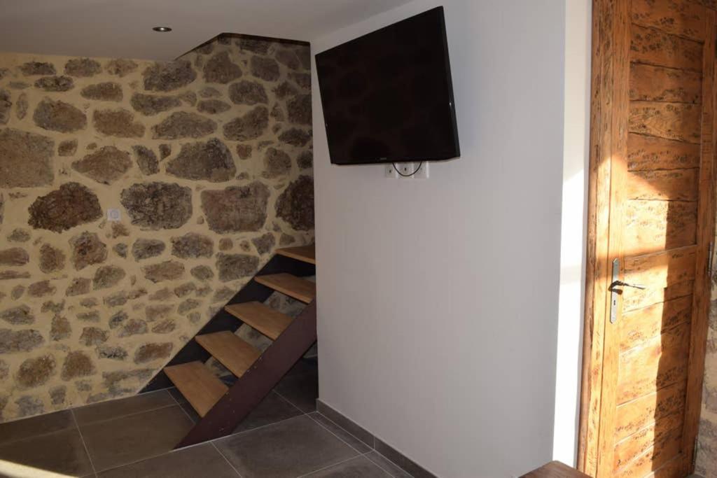 Gite Le Pilat Vernoux-en-Vivarais Exterior photo